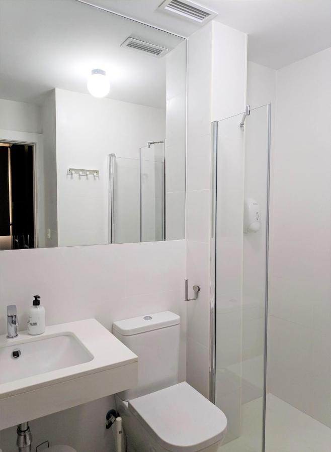 Broz Hostel غرناطة المظهر الخارجي الصورة